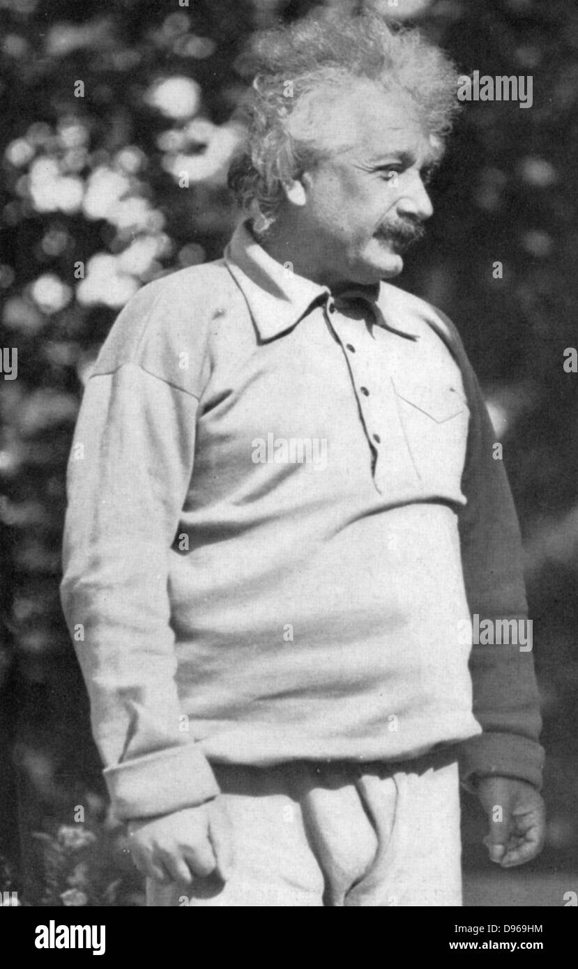 Albert Einstein (1879-1955) deutsch-schweizerischer Mathematiker. Einstein in Freizeitkleidung. Stockfoto
