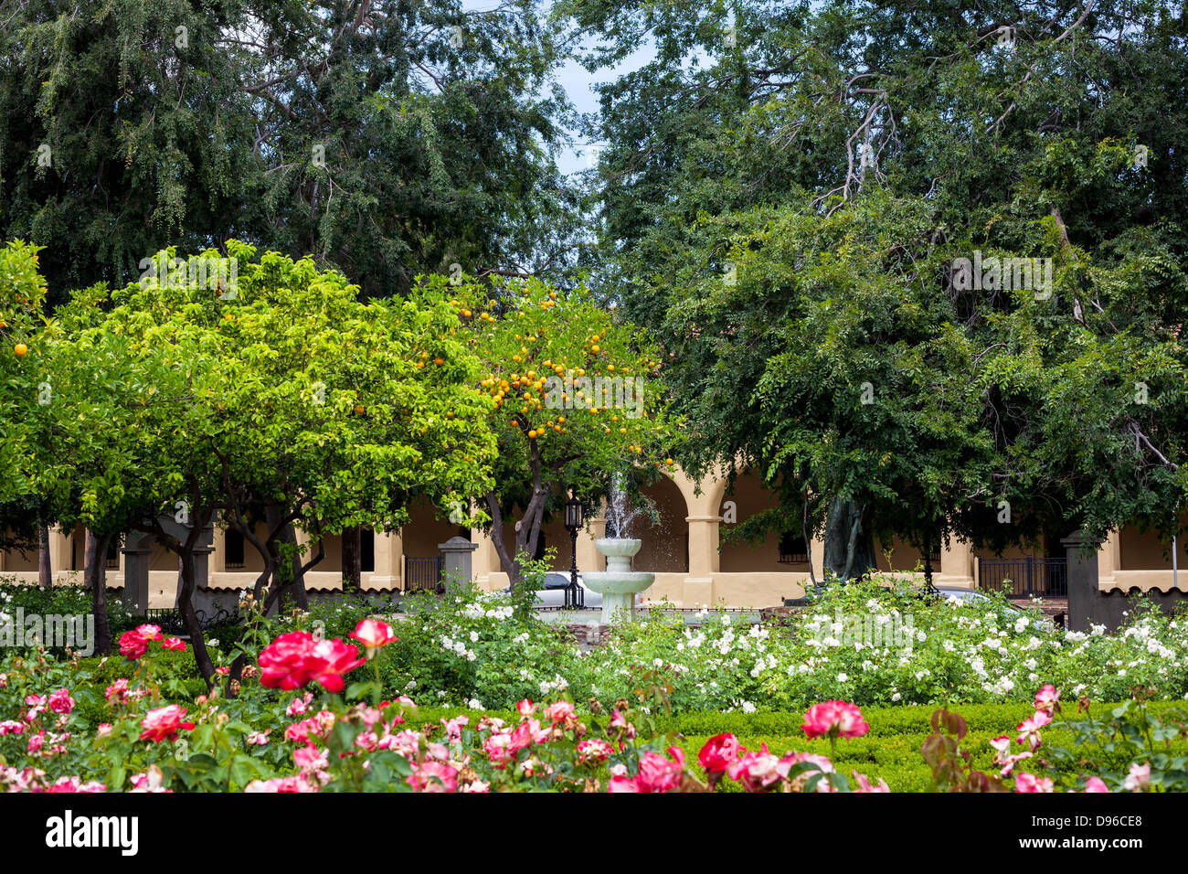 Die Gärten an Mission San Fernando Rey de España in Los Angeles Kalifornien Stockfoto