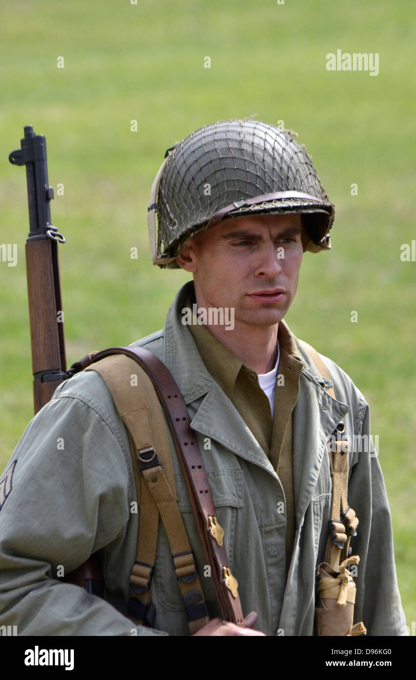 Porträt eines US-Soldaten während WWII Reenactment in Glendale, Maryland Stockfoto