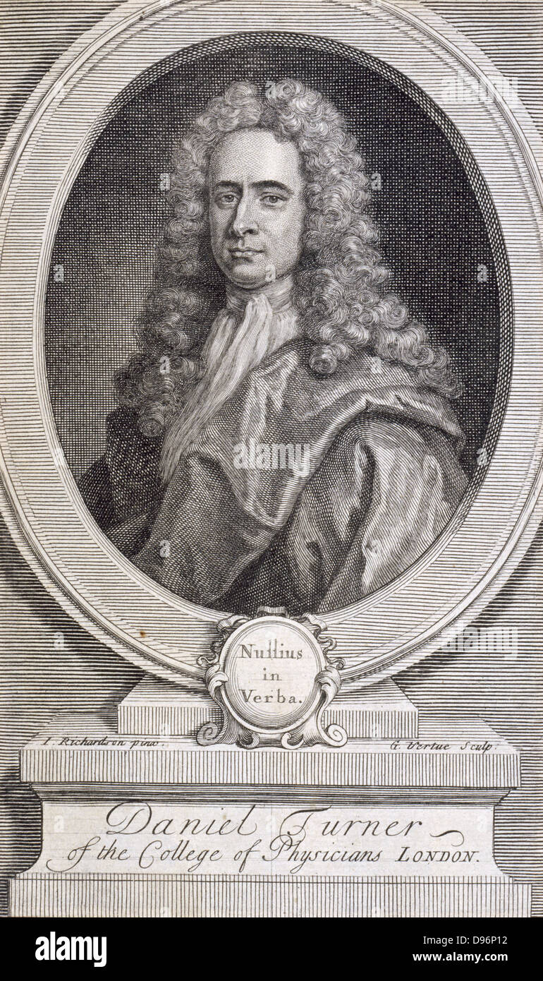 Daniel Turner (1667-1741), englischer Arzt und Chirurg. Ein Pionier auf dem Gebiet der Dermatologie. Kupferstich von George Vertue für das Titelblatt der Turner's yphilis' (London, 1737). Fellow der Royal College der Ärzte und der Königlichen Gesellschaft, deren Motto "Nullius in Verba" unten im Portrait Rahmen ist. Stockfoto