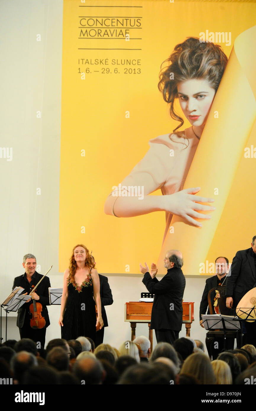 Tschechische Mezzosopranist führt Magdalena Kožená mit Venice Baroque Orchestra in Moravsky Krumlov, Tschechische Republik, Mittwoch, 12. Juni 2013. (Foto/Vaclav Salek CTK) Stockfoto