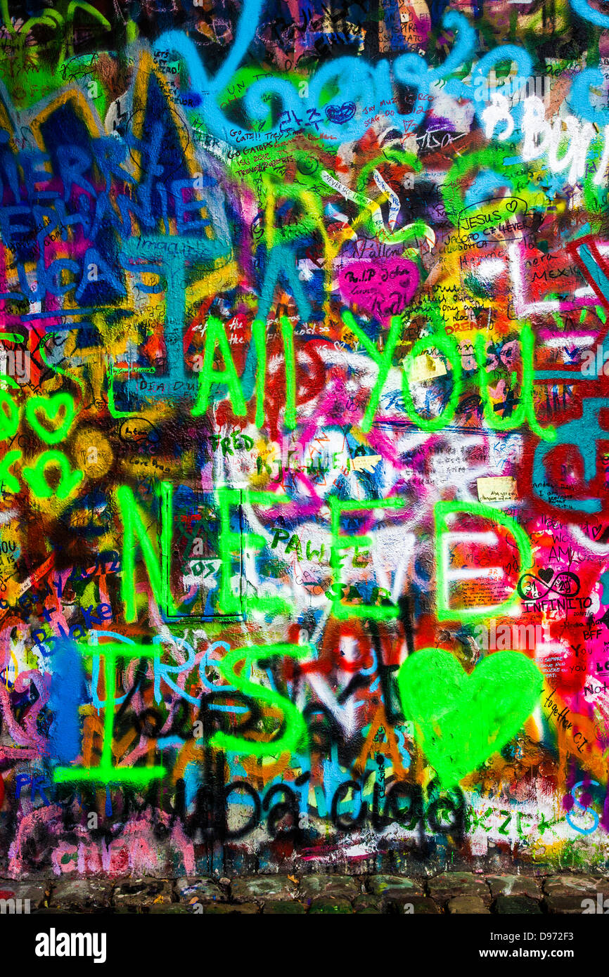 Graffiti an der John-Lennon-Mauer in Prag, Praha, Tschechische Republik, Česká Republika, Europa Stockfoto