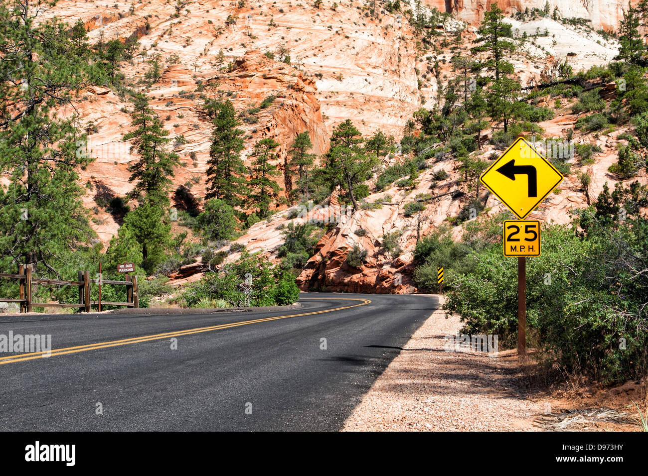 Leerer Straße am Aunset im Zion National Park in Amerika Stockfoto