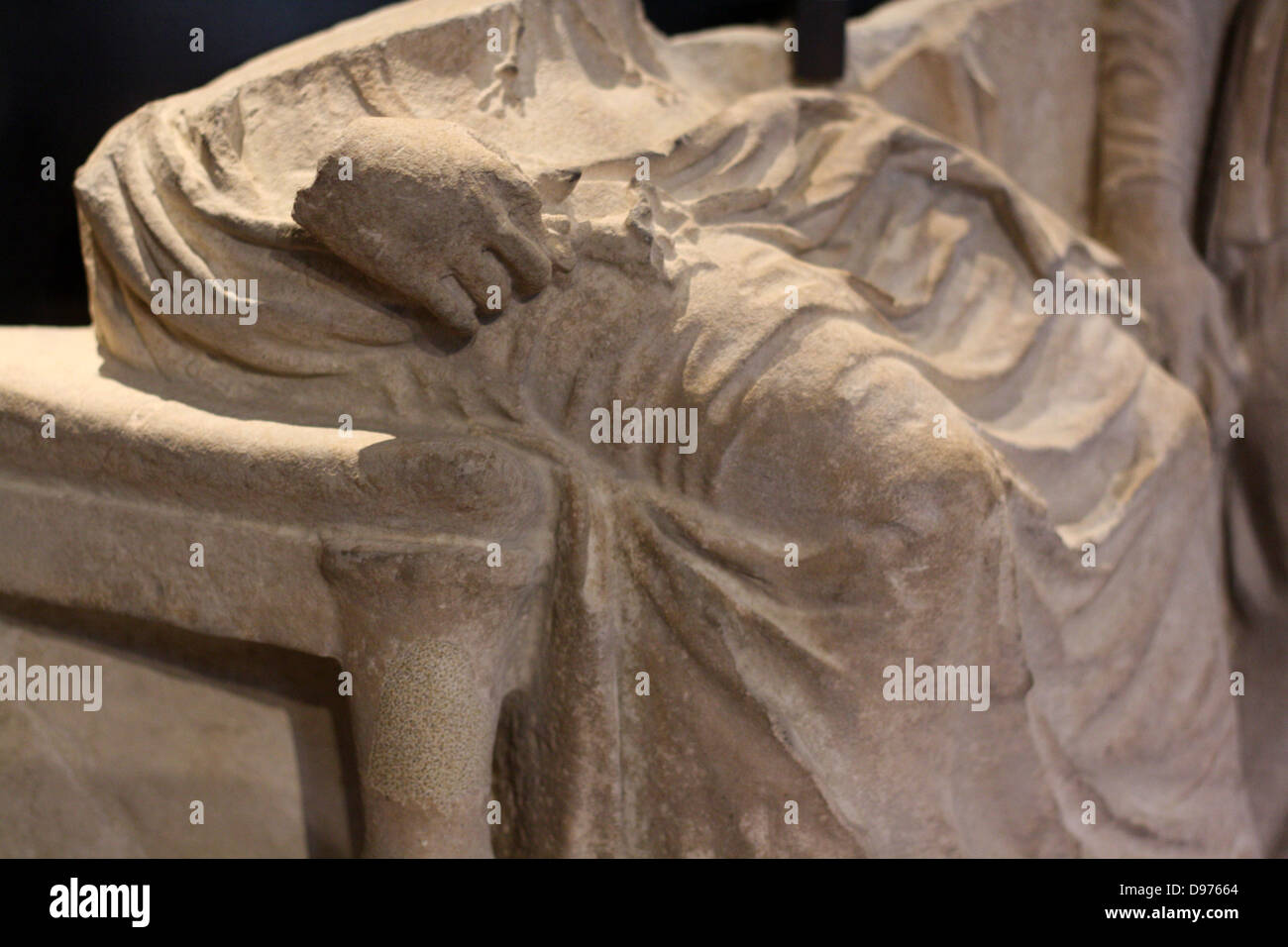 Grabbeigaben Relief Frau mit Diener, attischen Gräbern Kalkstein Ende 4 Jahrhundert BC in der Nähe von Idalion Stockfoto