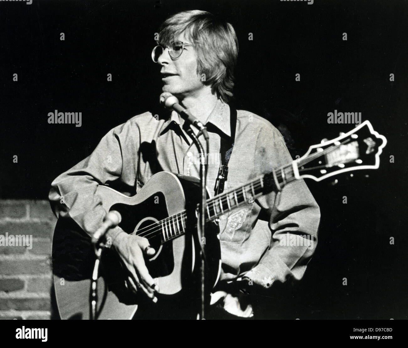 JOHN DENVER (1943-1997)-Promo-Foto des US-Musikers um 1970 Stockfoto