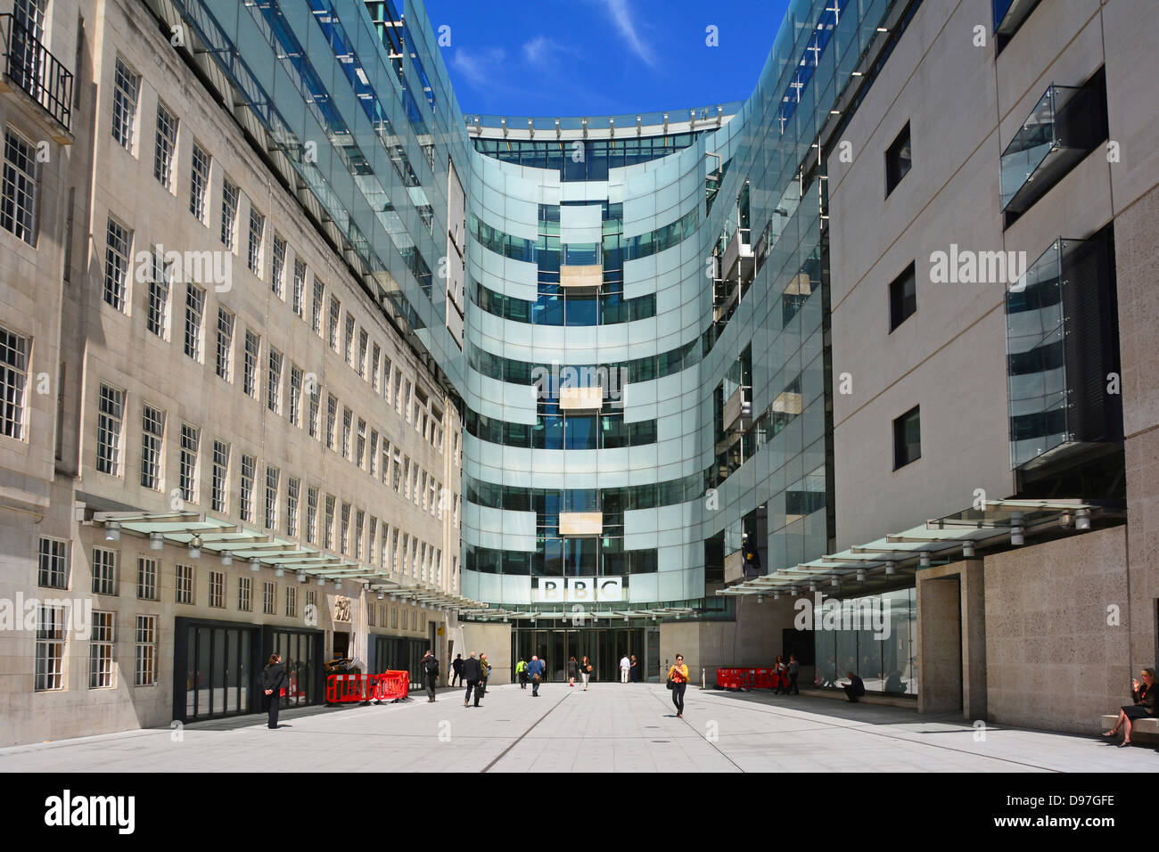 Rundfunk-Haus an der BBC und Erweiterungsbau Stockfoto