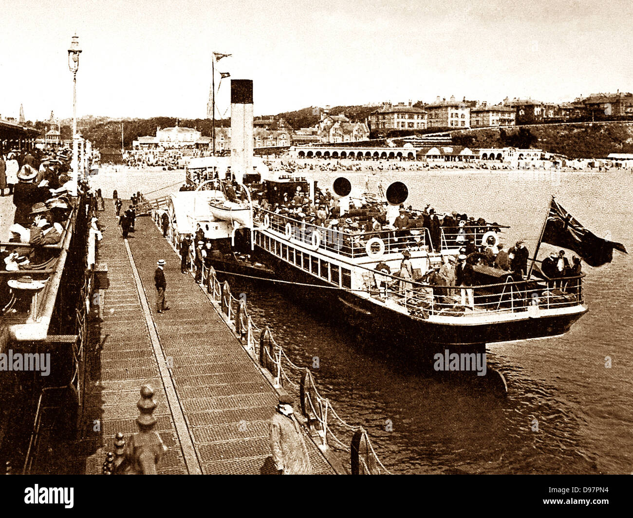 Bournemouth Pier und Raddampfer frühen 1900er Jahren Stockfoto