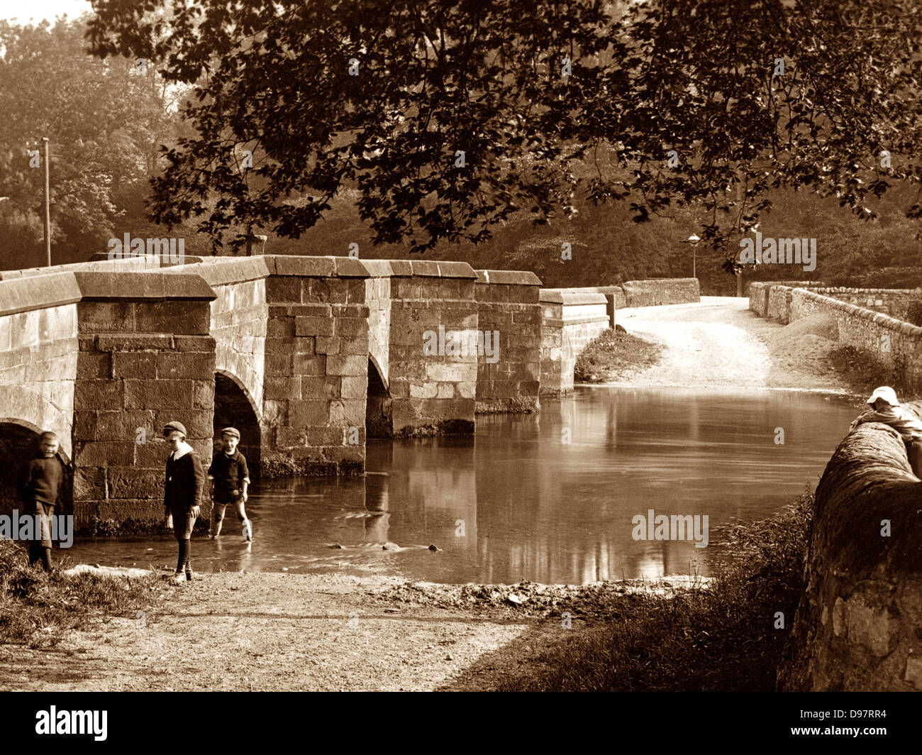 Bakewell Brücke und Ford Anfang 1900 Stockfoto