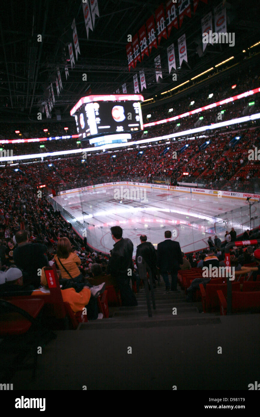 Pause bei einem Montreal Canadiens Hockey-Spiel im Bell Centre. Stockfoto