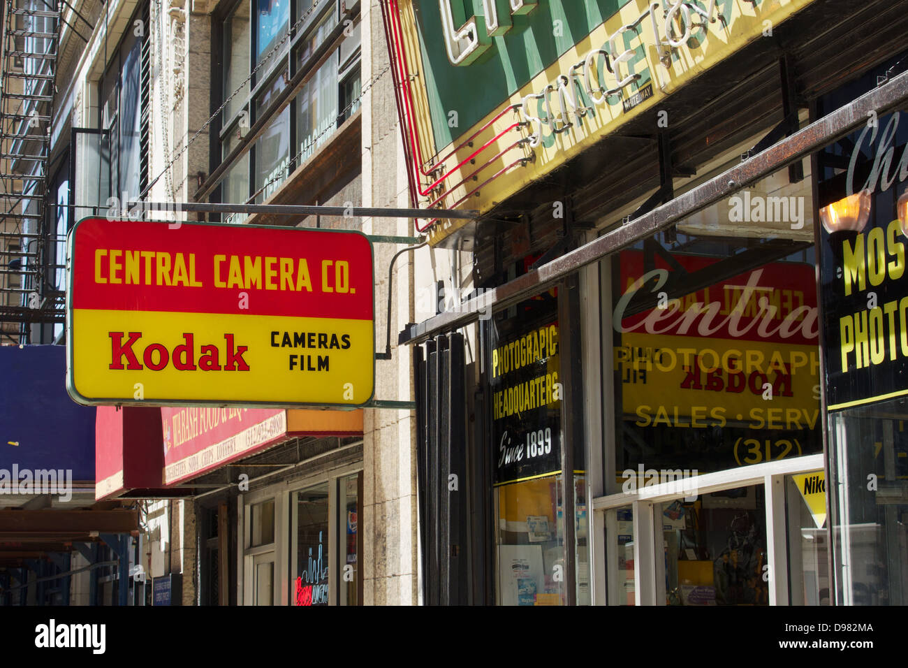 Zentralen Kamera am Wabash Avenue, Chicago. Kodak-Zeichen. Stockfoto Zentralen Kamera am Wabash Avenue, Chicago. Kodak-Zeichen. Stockfoto