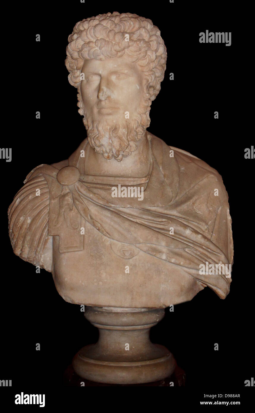 Lucius Aurelius Verus (15. Dezember 130 - 169), geboren als Lucius Ceionius Commodus, bekannt als Lucius Verus, war römisch Co-Kaiser mit Marcus Aurelius (121 - 180), von 161 bis zu seinem Tod. Marmor, Ca. 161-170 AD. Von Rom. Stockfoto
