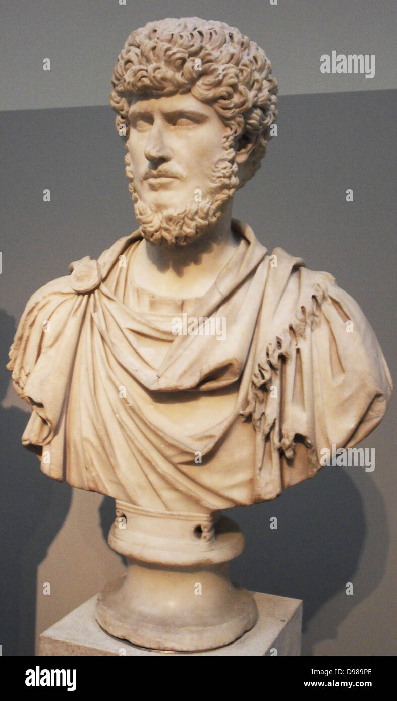Marmor statue des Kaisers Septimus trennt, eine sehr erfahrene Allgemeine, in Uniform dargestellt. Roman. Aus Alexandria, Ägypten. Stockfoto