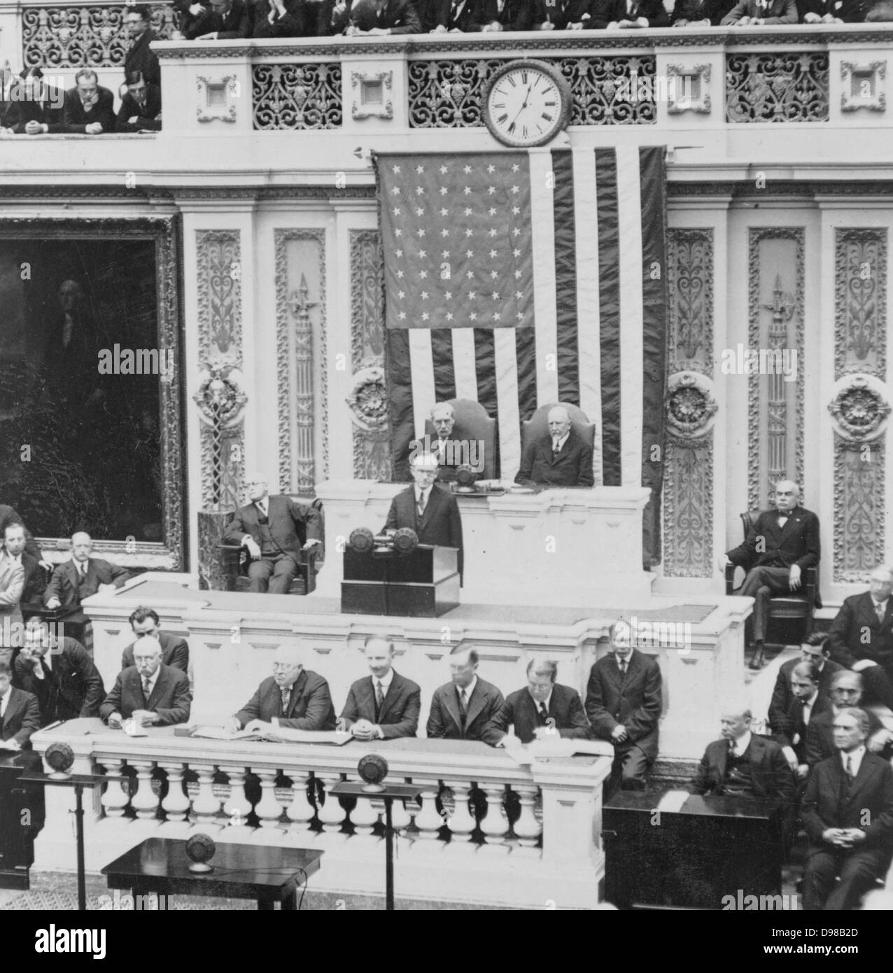 Präsident Coolidge liefert seine erste Nachricht an den Kongress Stockfoto