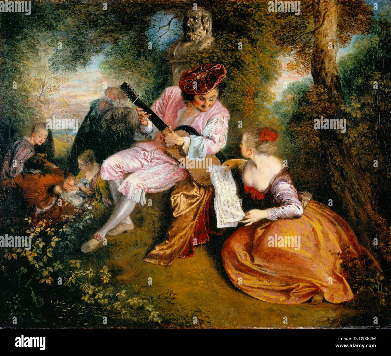 La Gamme d ' Amour (The Scale of Love): ein Mann mit Hut samt Ständchen In einer Waldlandschaft eine Mädchen mit seiner Gitarre. Im Hintergrund gehen die beiden Liebenden in den Wald. Der französische Maler Jean-Antoine Watteau (1784-1721). Stockfoto