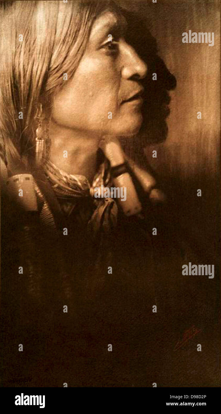 Native American Indian: Ein Jicarilla Chef, c1904. Foto von Edward Curtis (1868 – 1952). Stockfoto