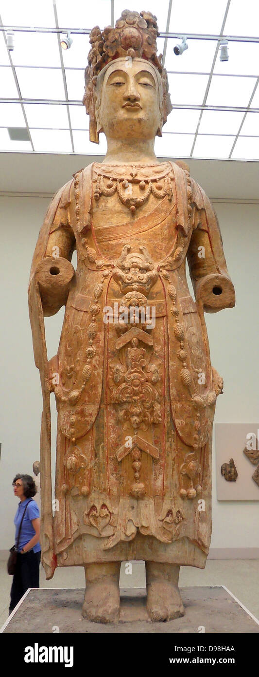 Bodhisattva Avalokiteshvara (Guanyin) wahrscheinlich aus China, nördlichen Qi-Dynastie. ca. 550-560-Sandstein mit Pigment Stockfoto