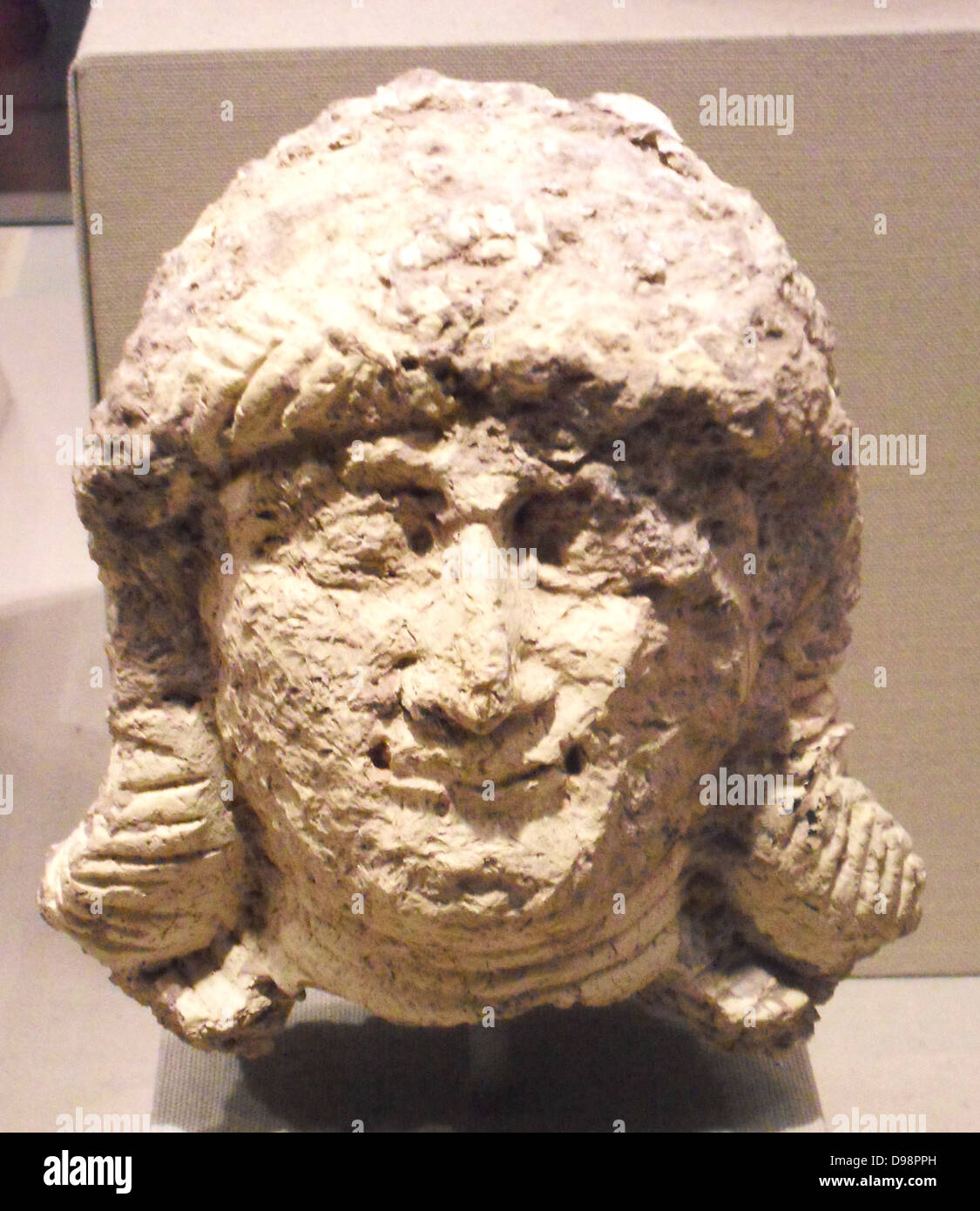 Kopf einer Frau, die alten babylonischen. ca. 2000 – 1600 v. Chr. aus südlichen Mesopotamien. Keramik Stockfoto