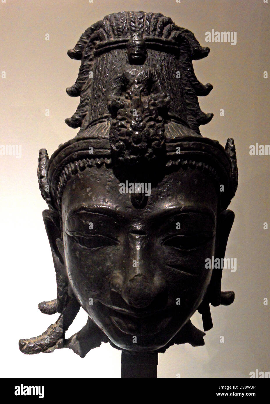 Leiter der Avalokitesvara um das 8. Jahrhundert im Stil der Mein Sohn E1 Bronze. Vietnamesisch. Avalokitesvara' Herr, nach unten schaut' ist ein bodhisattva, der das Mitgefühl aller Buddhas verkörpert. Stockfoto