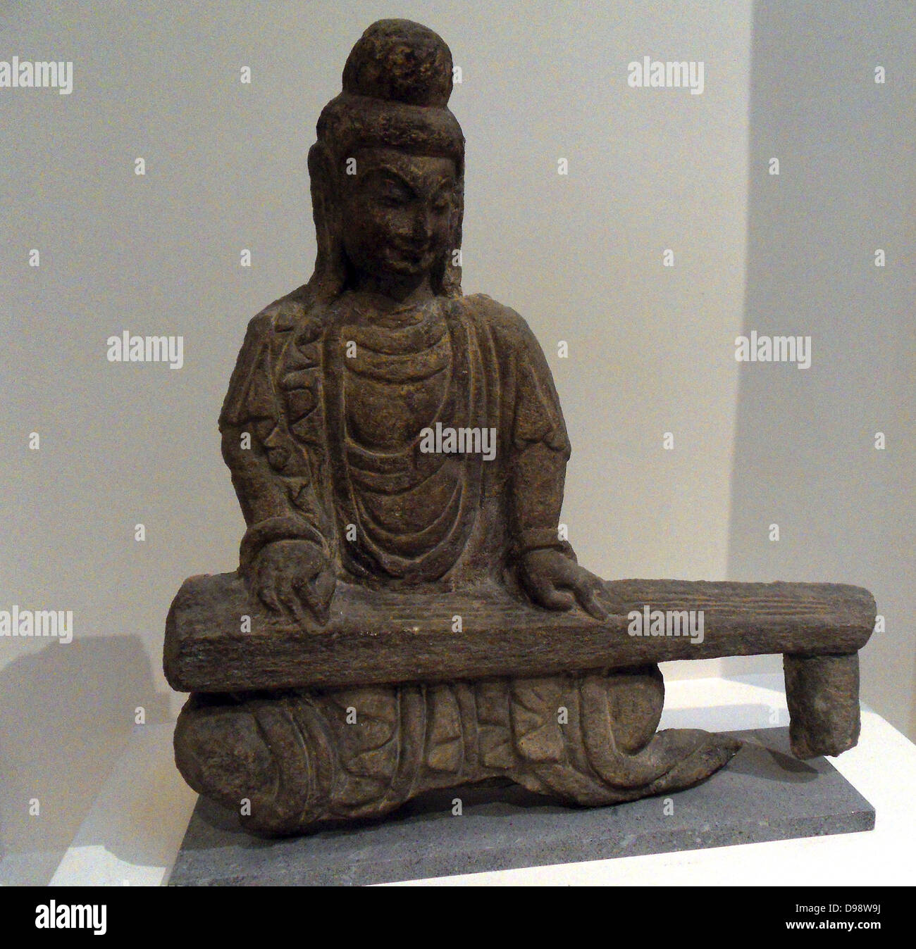 Zitherspieler. Nördliche Wei (386-534) Keramik, Terrakotta aus China Stockfoto