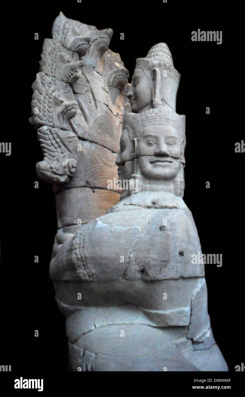 Der Giant's Causeway. Bayon-Stil (Ende 12. / Anfang des 13. Jahrhunderts) Sandstein Skulptur, Preah Kahn (Tempel) Kambodscha Stockfoto