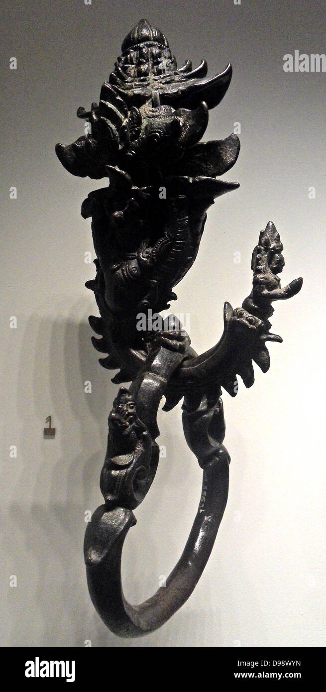 Haken und Ring Wurf. 12. Jahrhundert, 13. Jahrhundert, den Bayon-Stil. Bronze aus Kambodscha Stockfoto