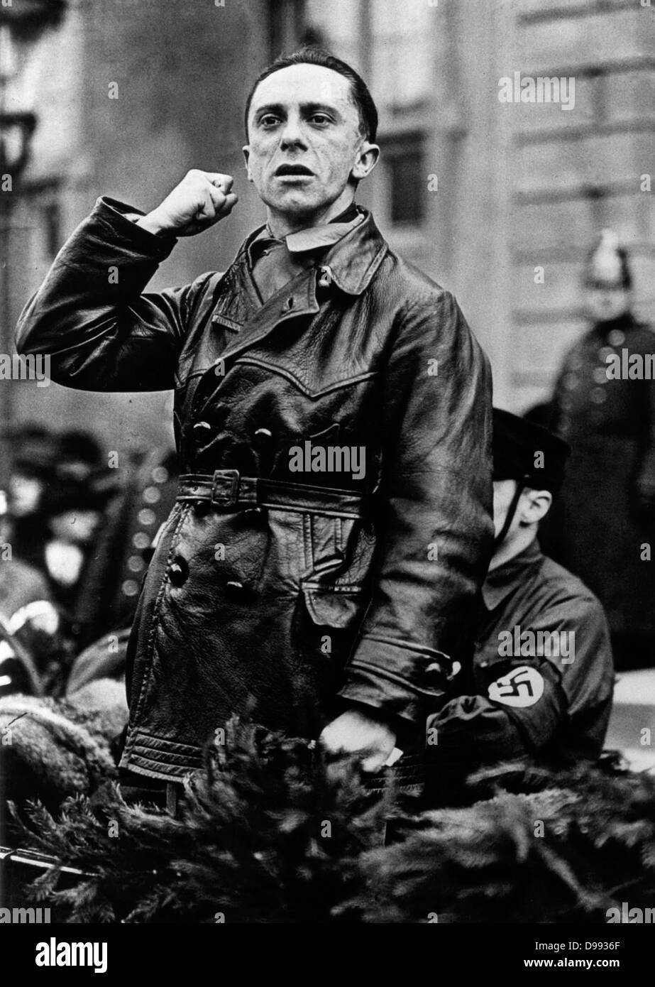 Joseph Goebbels (1897-1945), deutscher Politiker und Reichsminister der Propaganda im nationalsozialistischen Deutschland von 1933 bis 1945. Swastika faschistischen Stockfoto