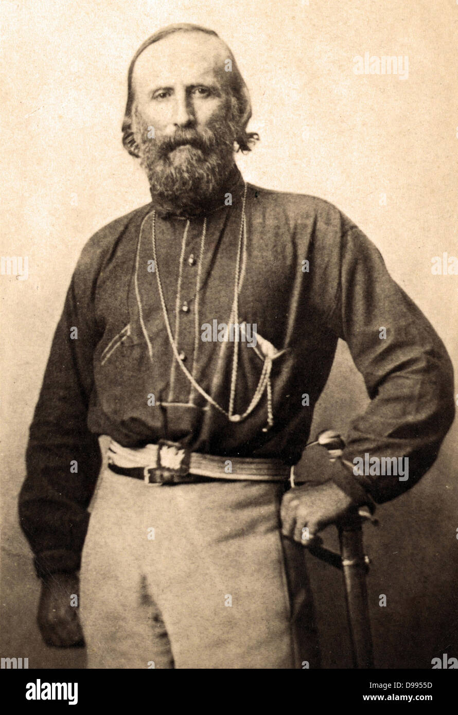 Giuseppe Garibaldi (1807-1882) in Neapel, Italien, 1861. Italienischer Soldat, nationalistischen und Politiker. Drei Viertel portrait stehend nach vorne. Stockfoto