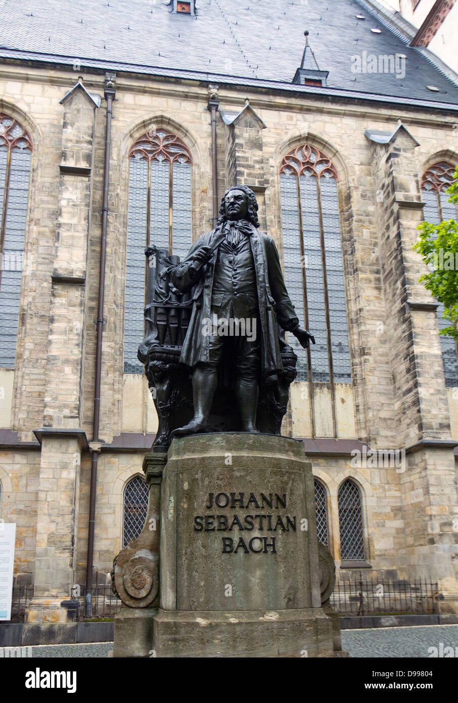 Statur von J.S.Bach außerhalb St. Thomas Kirche, Leipzig, Deutschland Stockfoto
