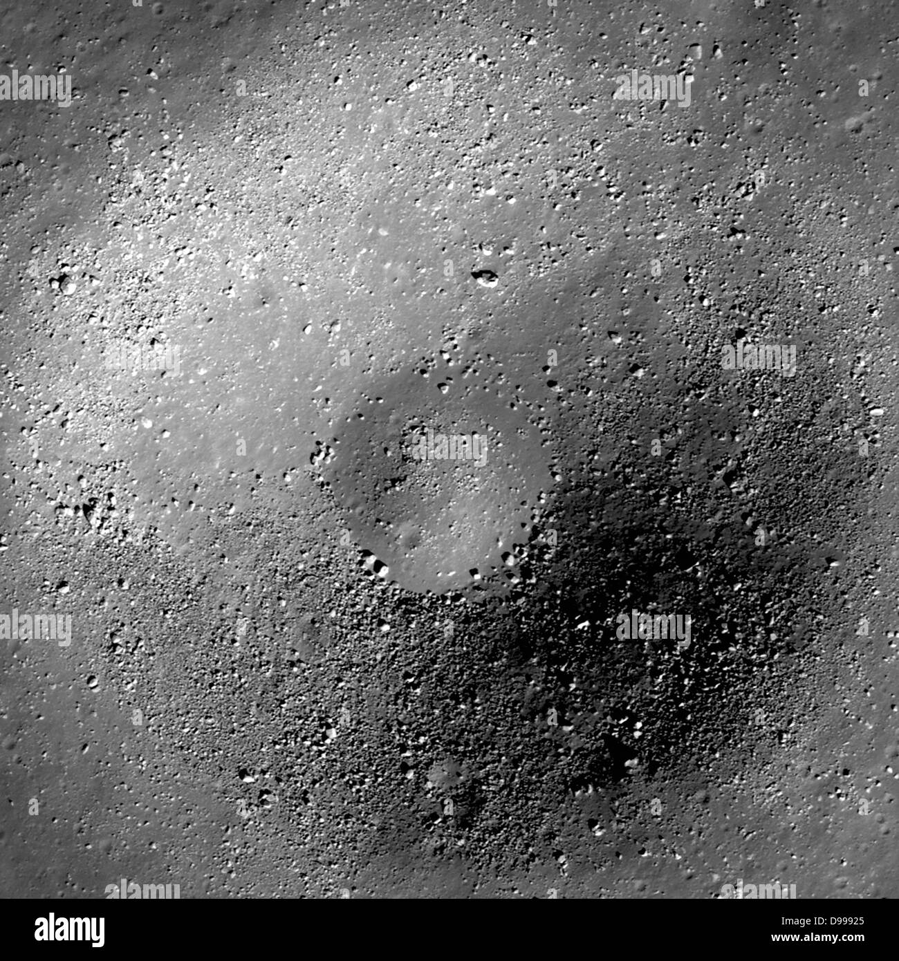 Ein 740 Meter Durchmesser Krater mit beim Mauern. Stockfoto
