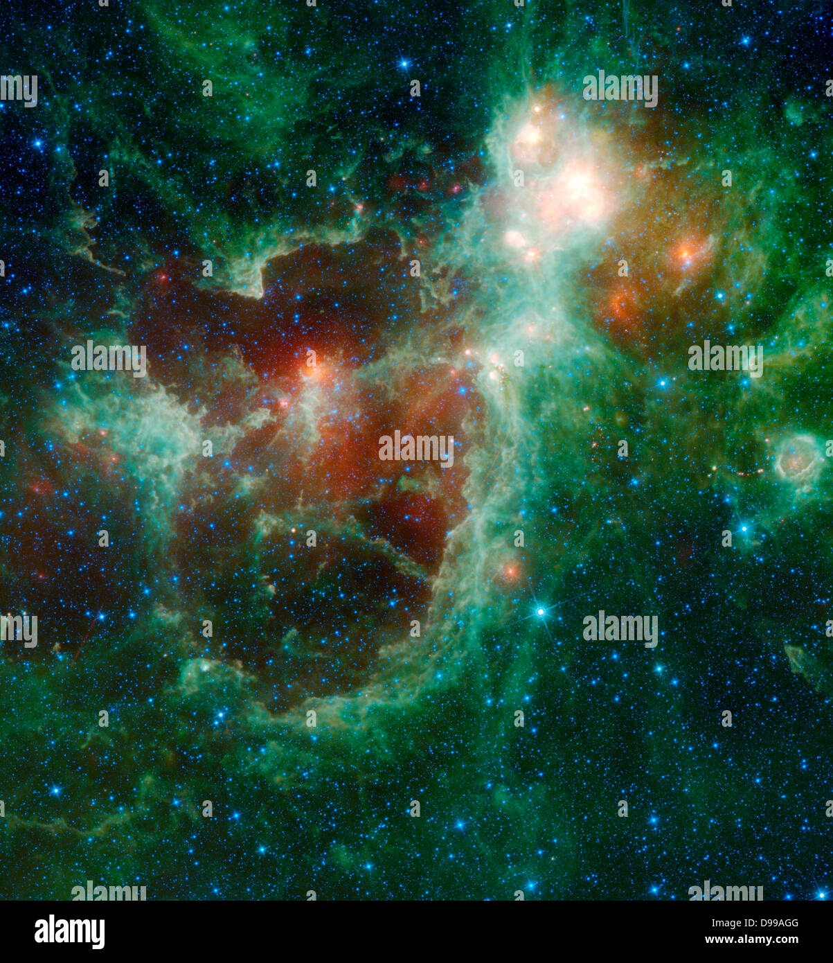 Das Herz und die Seele Nebel sind in diesem Infrarot Mosaik von Nasas Weise gesehen. Im Sternbild Cassiopeia, über 6.000 Licht von der Erde entfernt, das Herz und die Seele Nebel bilden eine große Sterne bilden Komplexe, die Teil des Perseus spiralarm unserer Milchstraße. Der Nebel auf der rechten Seite ist das Herz, und auf der linken Seite ist die Seele Nebel. Stockfoto