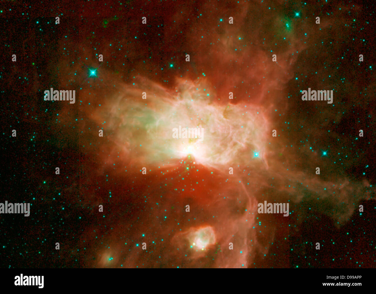 Dieses Mosaik Bild aufgenommen von der NASA-WISE, verfügt über drei Nebel, die Teil der riesigen Orion Molekülwolke. In dieser Ansicht werden die Flamme nebula, der Pferdekopfnebel und NGC 2023. Stockfoto