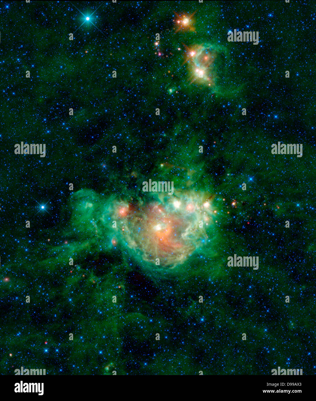 Ein Bild des Nebels NGC 2174, an der Grenze der Sternbilder Zwillinge und Orion. WISE. Stockfoto