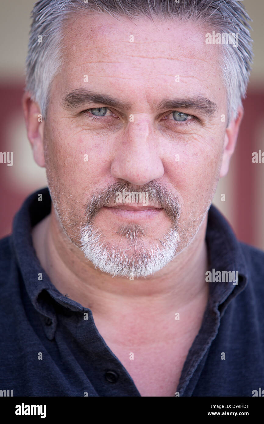 Lässige Kopfschuss Porträt Starkoch und Bäcker Paul Hollywood Stockfoto