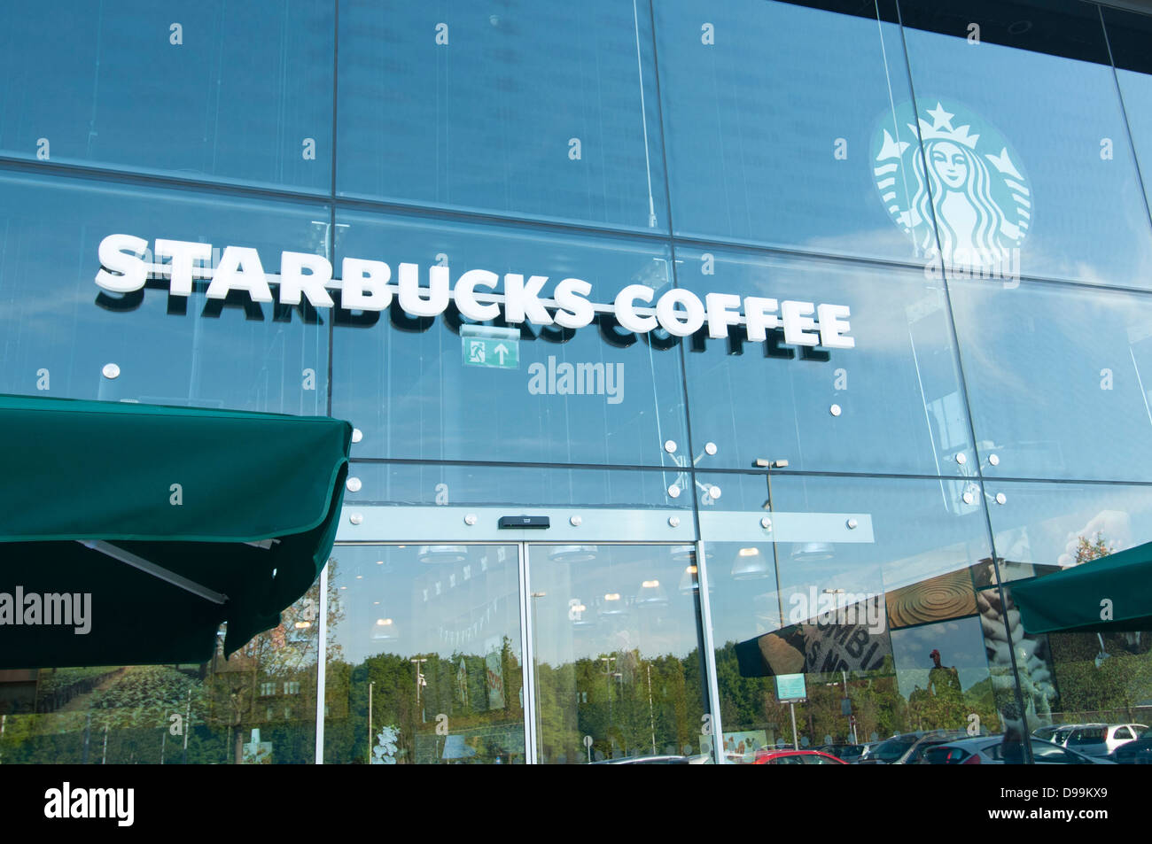 Starbucks Kaffee Whiteley Einkaufszentrum Stockfoto