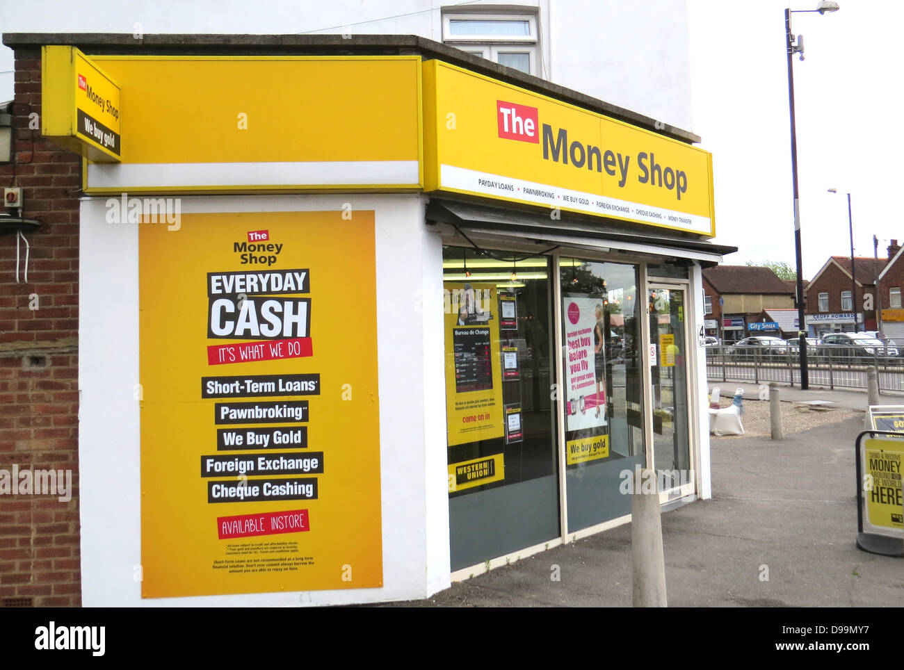 DIE Geld-SHOP, Slough, Berkshire, England. Foto Tony Gale Stockfoto