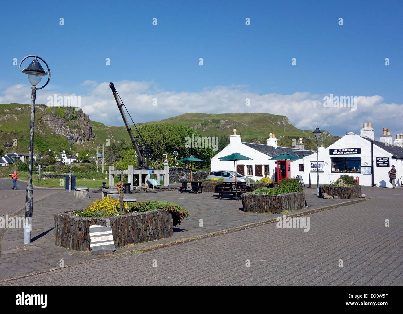 Hand Kran auf dem Display auf dem Hauptplatz von easdale Seil Argyll in Schottland Stockfoto