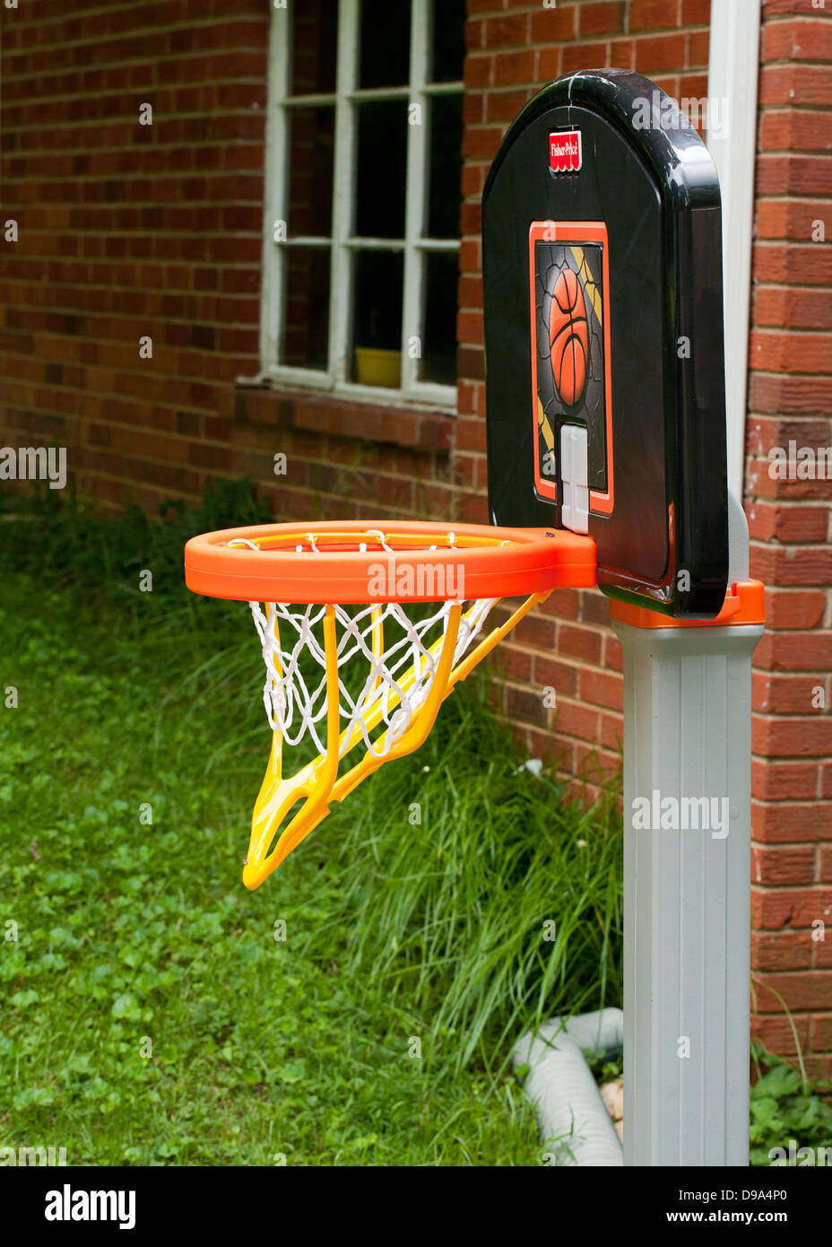 Kinder Basketballkorb Stockfoto