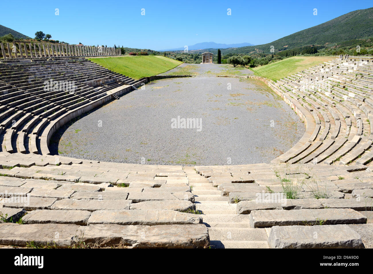 Das Stadion mit Mausoleum in antiken Messene (Messenien), Peloponnes, Griechenland Stockfoto