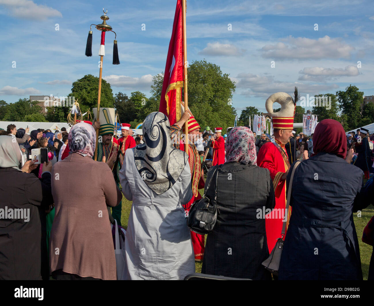 Türkische Gemeinde-Festival mit Musik-Festspiele und traditionelle Essensstände in London, Großbritannien Stockfoto