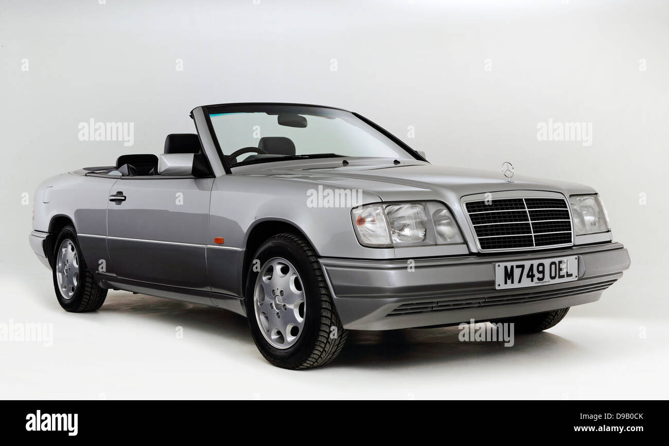 1995 Mercedes Benz E220 Cabrio Stockfoto