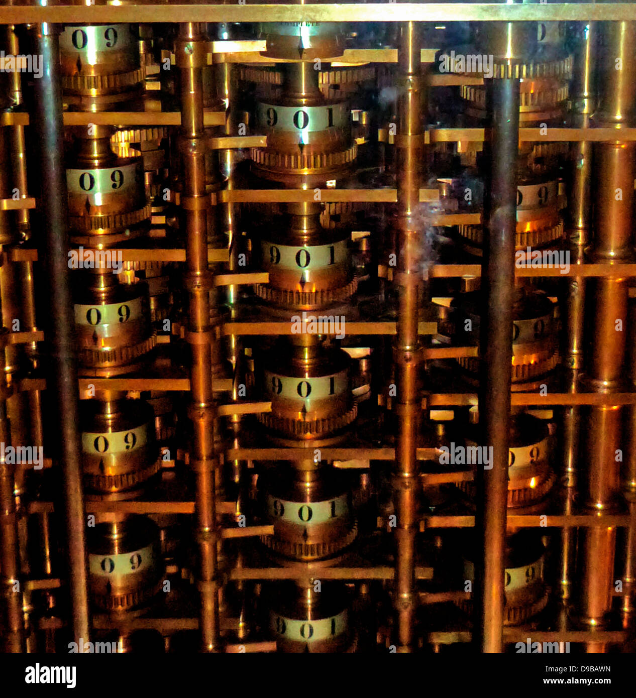 Die babbage Difference Engine, Nr. 1, 1832. Charles Babbage (1791-1871), ein englischer Ingenieur, der das Konzept eines programmierbaren Computer stammt. In 1991, ein perfekt funktionierendes Difference Engine wurde von seinen ursprünglichen Plänen gebaut, der anzeigt, dass die Maschine Babbage funktioniert hätte. Stockfoto