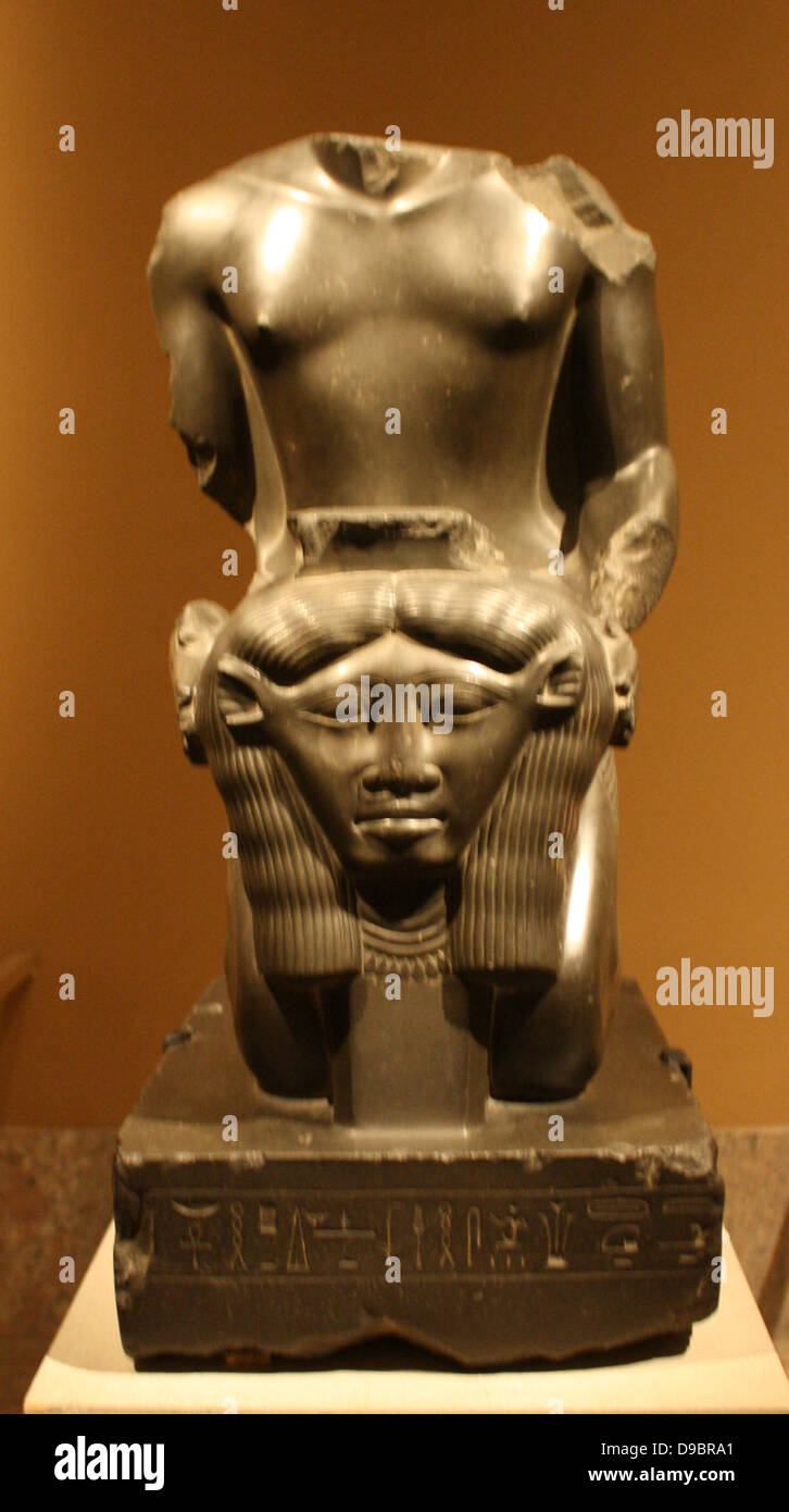Kniende Statue des Amenemope-Em-Hut.  Dynastie 26, Herrschaft des Psamtik 1 (664-610 v. Chr.) von Memphis, Ptah-Tempel. Stockfoto