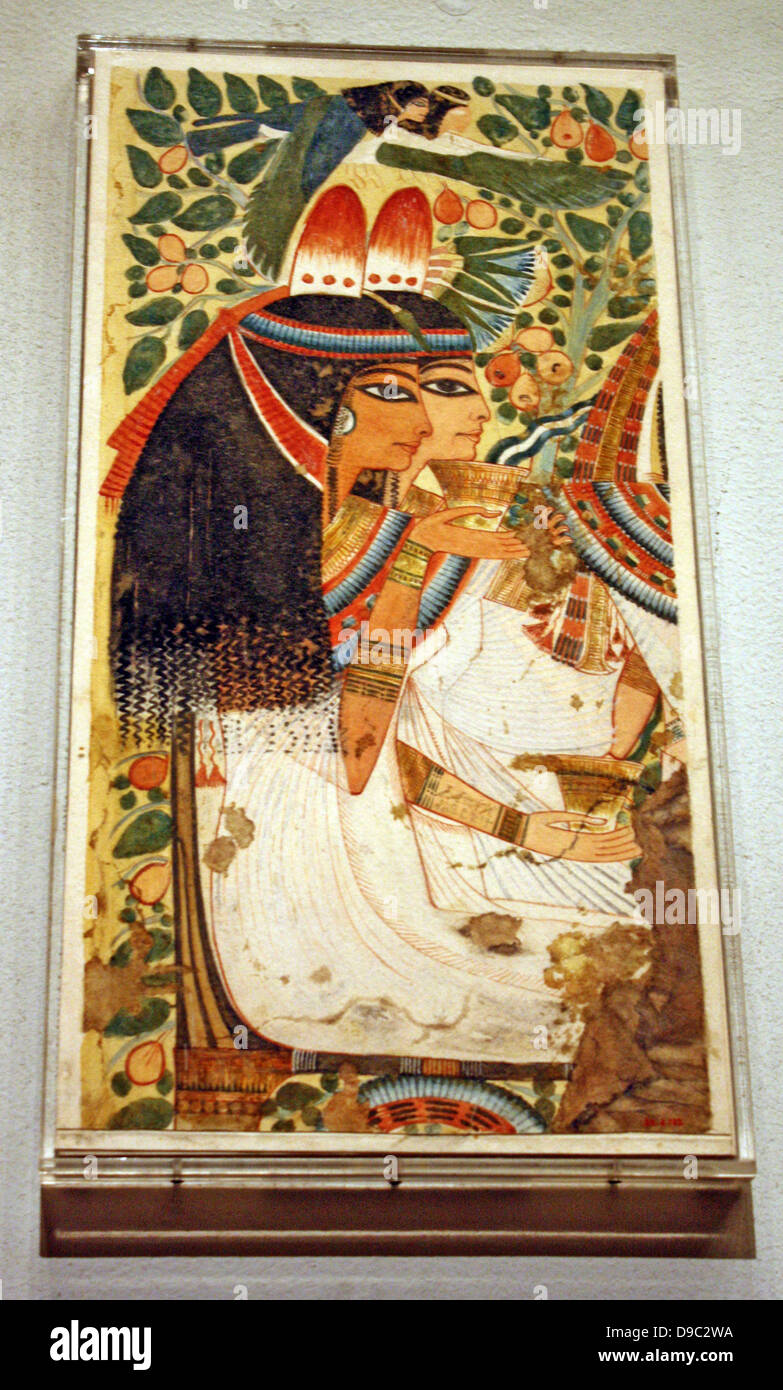 Ägyptische Wandmalereien aus dem Neuen Reich, facsimies der alten ägyptischen Wanddekoration. Sie sind exakte Kopien der Original Szenen, exakte in Linie und Farbe und, von wenigen Ausnahmen abgesehen, im Maßstab 1:1. Stockfoto