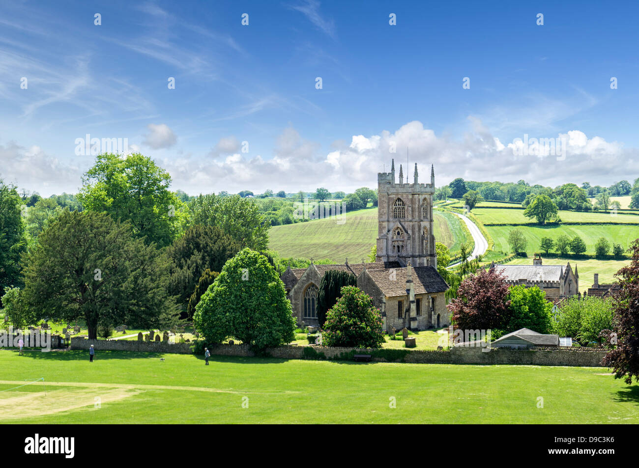 Englisches Dorf Kirche von St Philip & St James, Norton St Philip Dorf UK, Mendip, Somerset, England Stockfoto