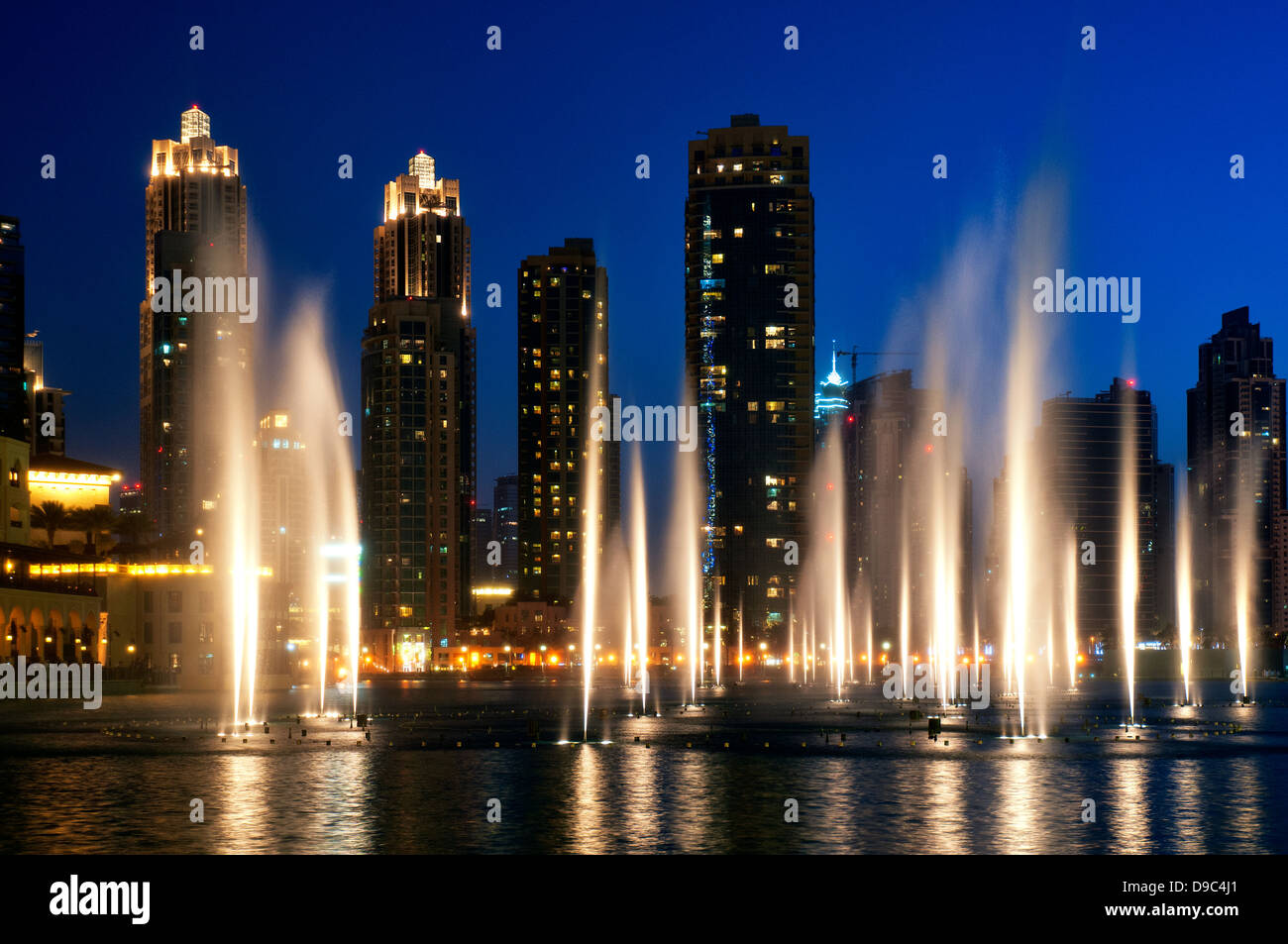 Die Dubai Fountain, Dubai, Vereinigte Arabische Emirate Stockfoto