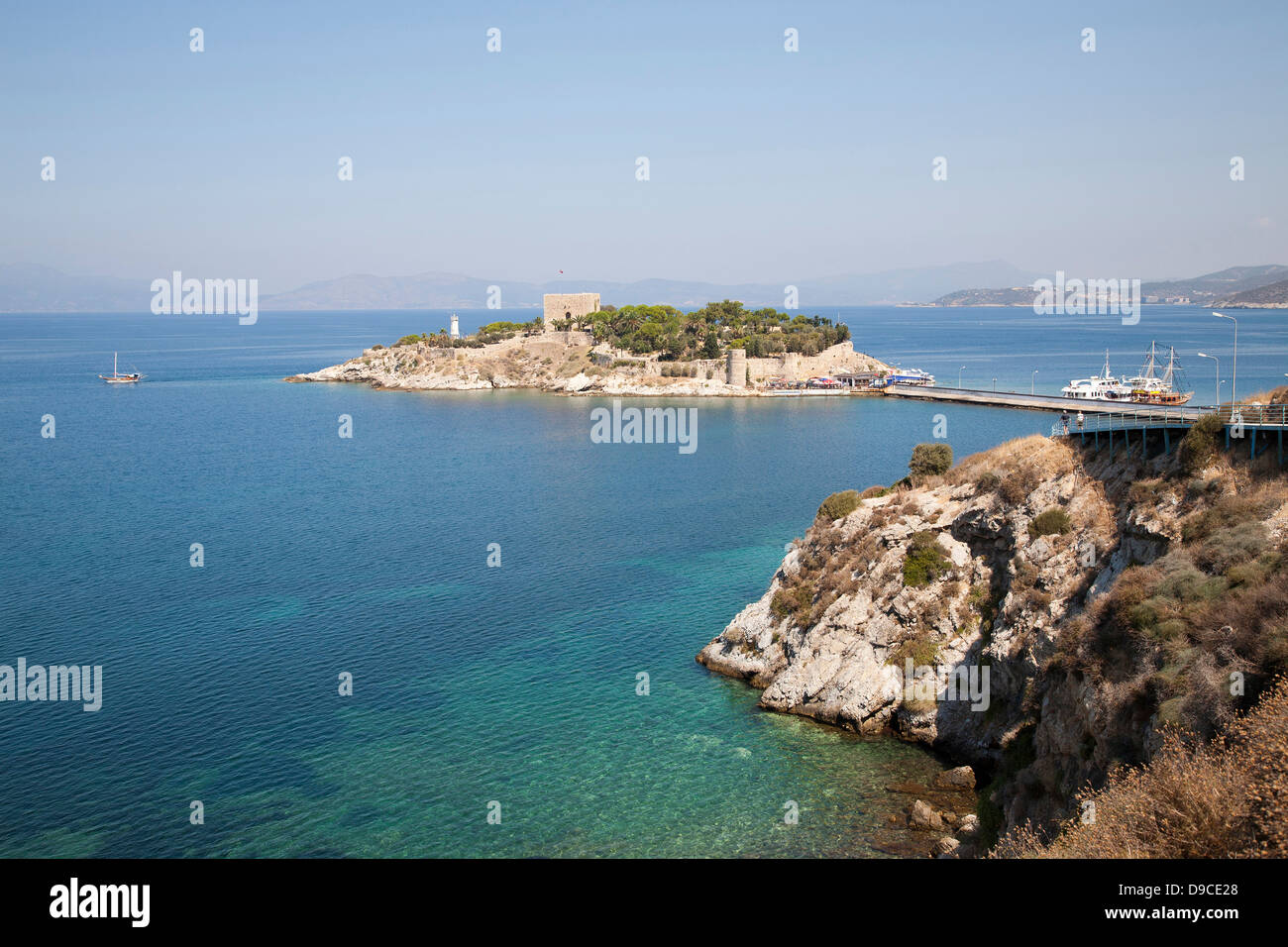 Taubeninsel kusadasi Fotos und Bildmaterial in hoher Auflösung Alamy