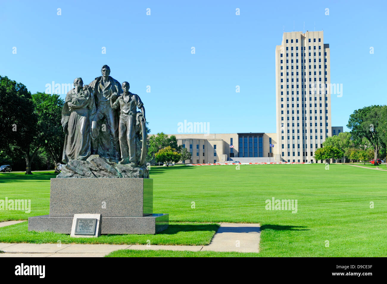 North Dakota State Capitol Bismarck ND Pionier Familie Memorial Stockfoto