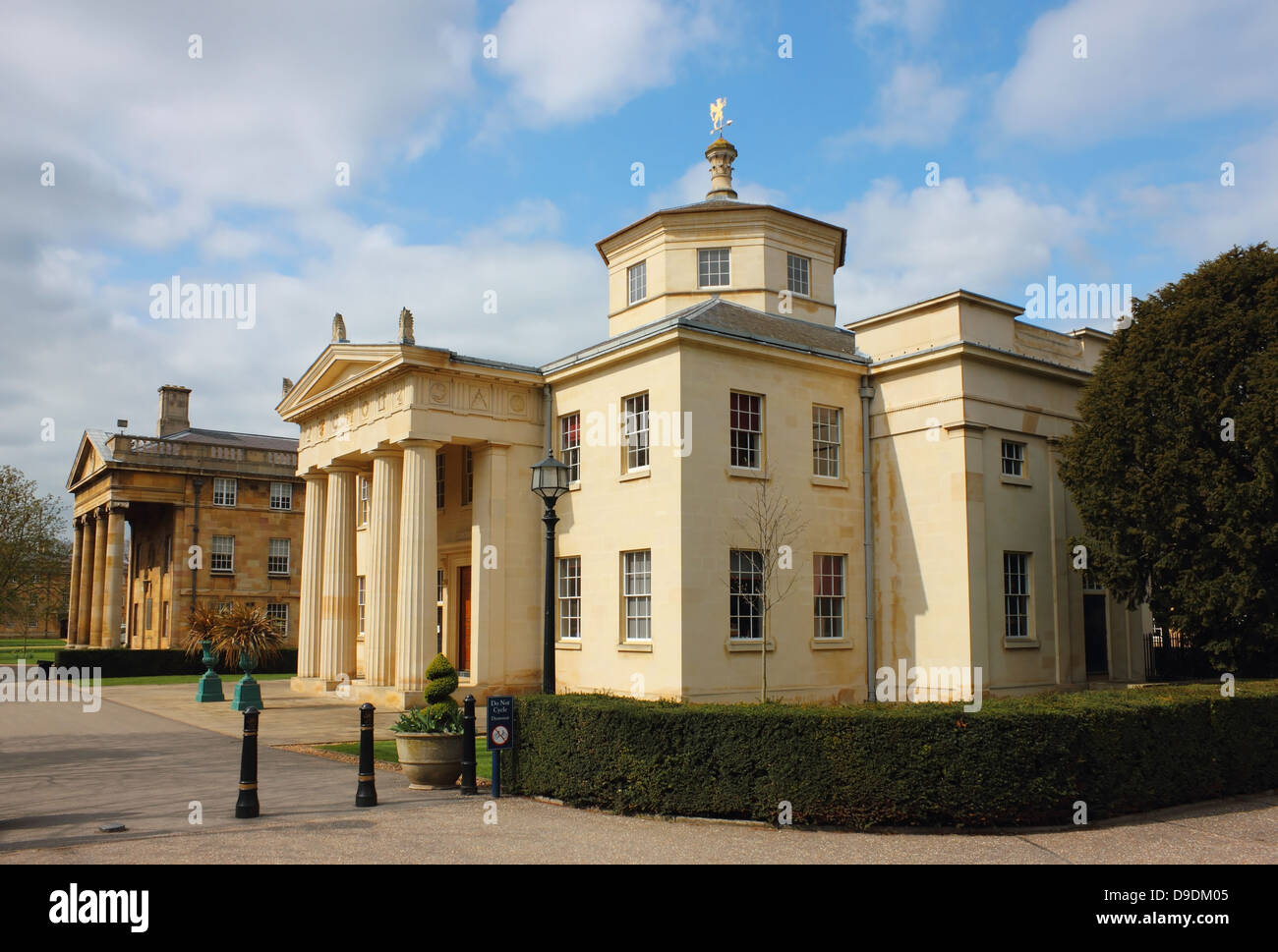 Downing College Fassade an der Regent Street in Cambridge, Vereinigtes Königreich. Stockfoto