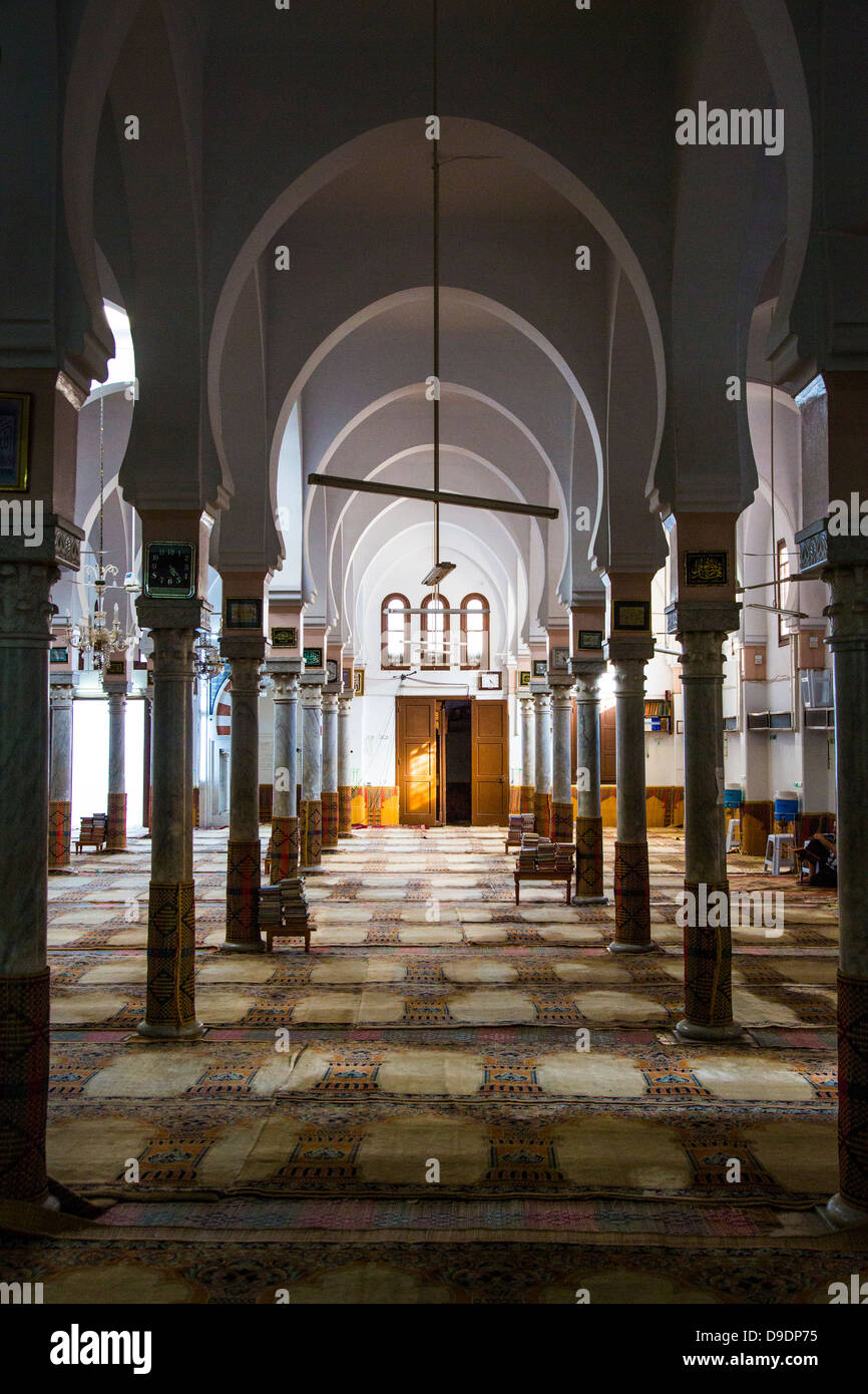 Innen Driba Moschee in der Medina von Sfax, Tunesien Stockfoto