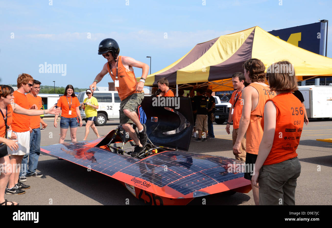 ANN ARBOR, MI - 16 Juli: solar-Auto an der American Solar Challenge-Haltestelle 16. Juli 2012 in Ann Arbor Stockfoto